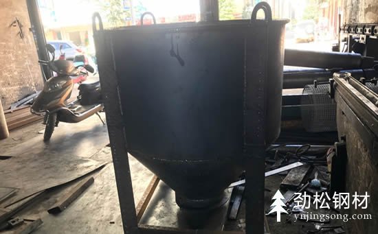 混凝土料斗設備的選擇